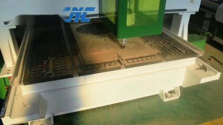 Jinan Vendita Macchine per la lavorazione del legno CNC Nesting Incisione Taglio Fresatrice CNC