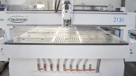 Router CNC 4′x8′ con aspirapolvere per il taglio di fogli di alluminio in fibra di vetro isolante in schiuma Atc 1325 Macchina per la lavorazione del legno del router CNC